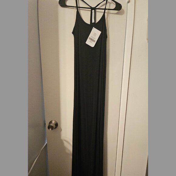 NWT FABLETICS BLACK NEEMA MAXI DRESS S4-6 - Picture 4 of 4